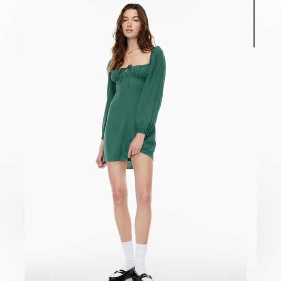 Sunday Best Delilah dress - Picture 1 of 4